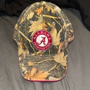 Alabama Crimson Tide Camouflage Baseball Cap Velcroback